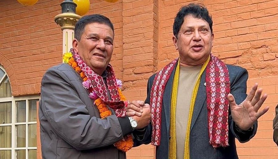 सबुज बानियाँलाई हाँस्यकलाकार सिंखडाको शुभकामना !